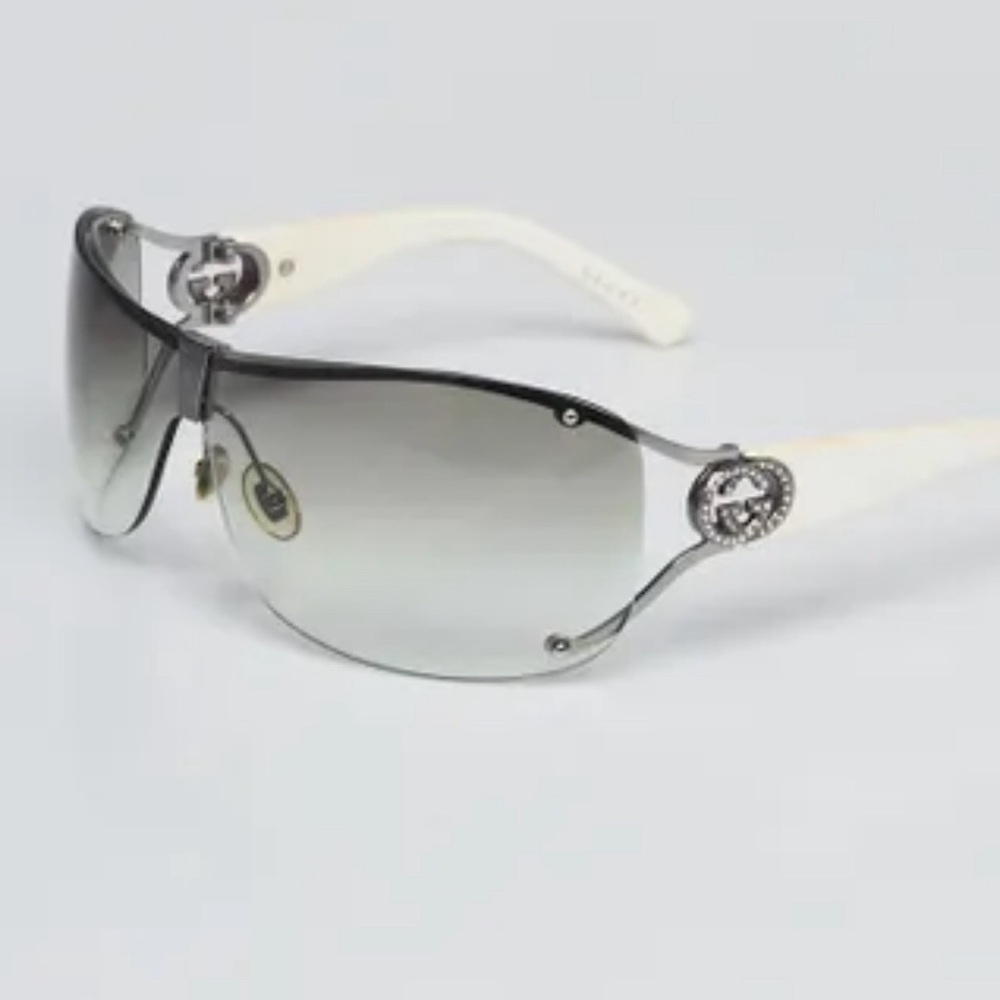Gucci unisex sunglasses excellent condition